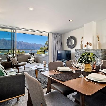 Toru - Eclectic Apartment With Delightful Lake Views Queenstown Dış mekan fotoğraf